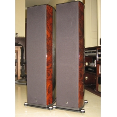 Wilson Benesch Curve Long