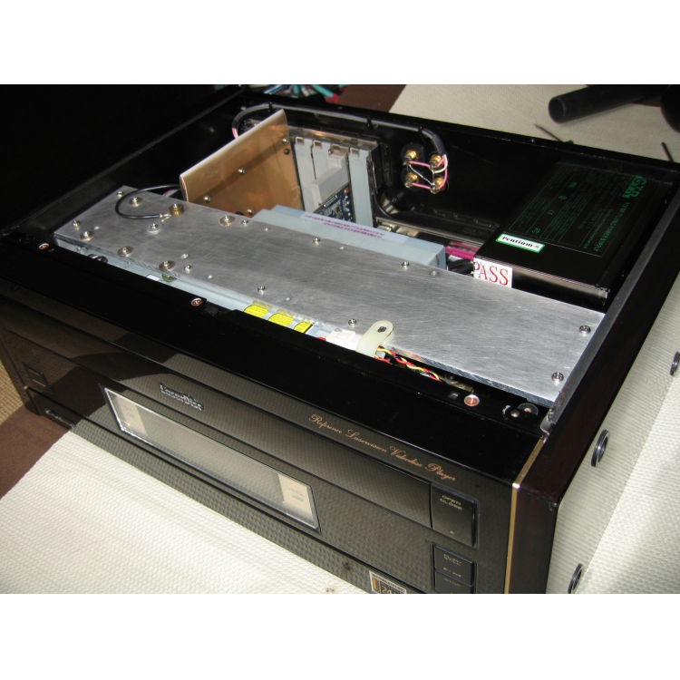 Pioneer 先鋒 LD-X1 LD雷射碟影機箱內己(改為電腦)