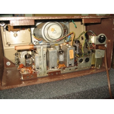 TELEFUNKEN 德律風根 Jubilate 105 膽/真空管收音機FM、AM、SW播放功能