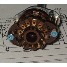 Prem 1in-7out 價格每個計 特長柄10cm 訊頻選擇器