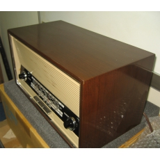 TELEFUNKEN 德律風根 Jubilate 1651KE 膽/真空管收音機FM、AM、SW播放功能