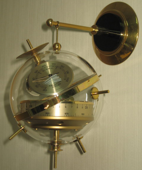 德國製造HUCER天氣觀測儀-溫度,濕度,氣壓,天氣預測走勢:晴天,多雲,有雨