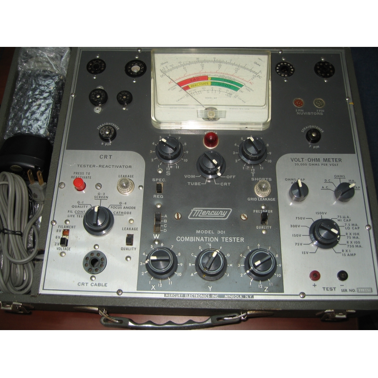 真空管測管器 Tube Tester 1938推出後期測管機 10個試膽位 + CRT試膽架3個試膽位 共有13個位,所有可以測試。(5Pin 6Pin 7Pin 8Pin 9Pin 10Pin 11Pin 12Pin)